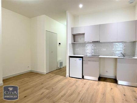 Location Appartement 2 pièces 52m² MONTAUBAN 82000 - Photo 2