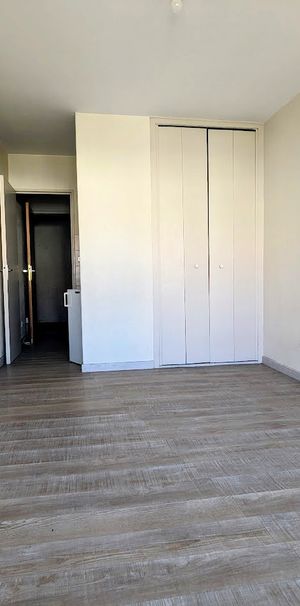 Location Appartement 1 pièce 16m² - Photo 1