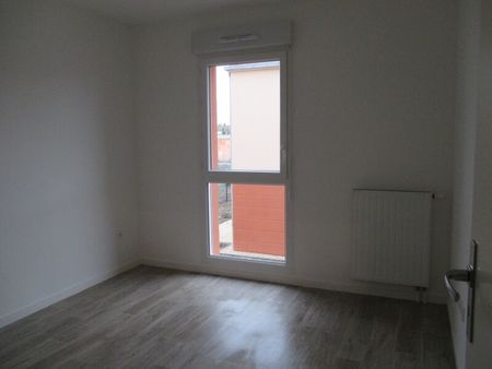 Location Appartement 3 Pièces 55 m² - Photo 4