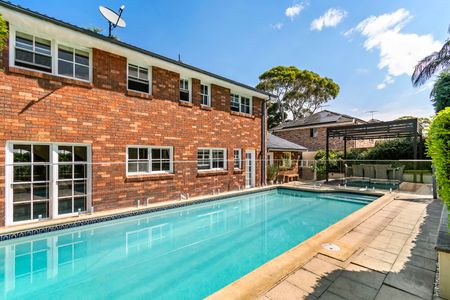 6 Tanami Close, Belrose NSW 2085 - House For Rent | Domain - Photo 2