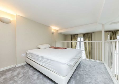 Garratt Lane, SW18 4FR, London - Photo 4