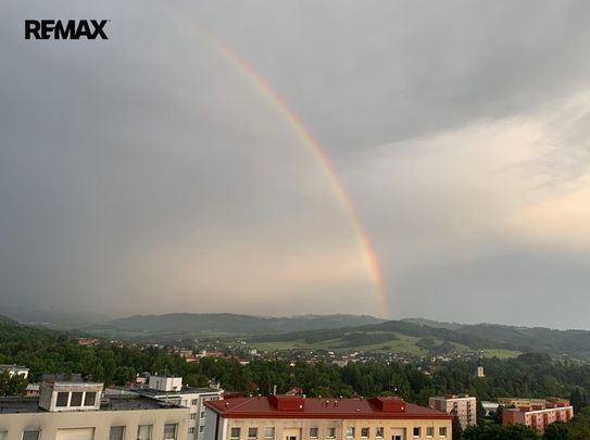 Pronájem vybaveného bytu 2+1 s komorou a s lodžií v Rožnově pod Radhoštěm - Photo 1