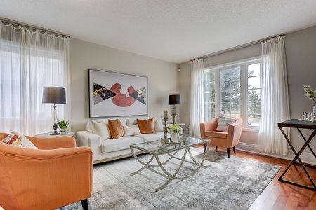 For Lease - 230 Bantry Avenue, Richmond Hill, Ontario - Photo 2