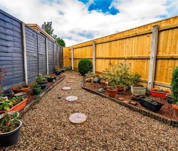 2 bedroom semi-detached house to rent - Photo 3