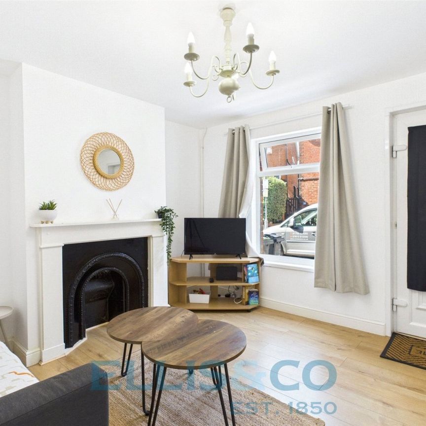 Lodge Road, TN9, Kent - Photo 1