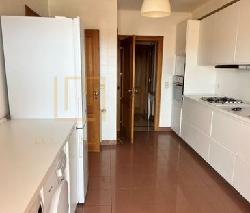 3 bedroom luxury Apartment for rent in Guia (Cascais), Cascais, Lisbon - Photo 2