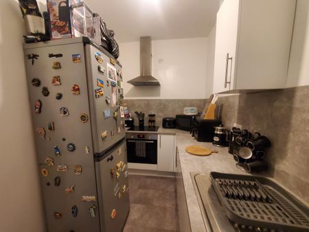 3 bedroom maisonette to rent - Photo 5