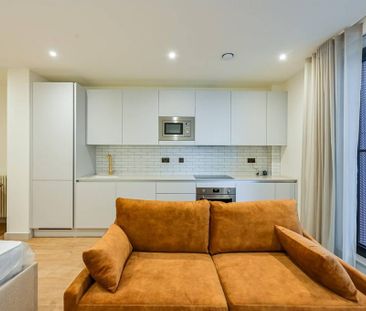 Studio to rent - Photo 6