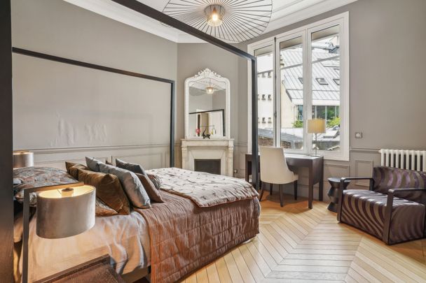 Location Maison de luxe Paris 17 9 Pièces 245 m² - Photo 1