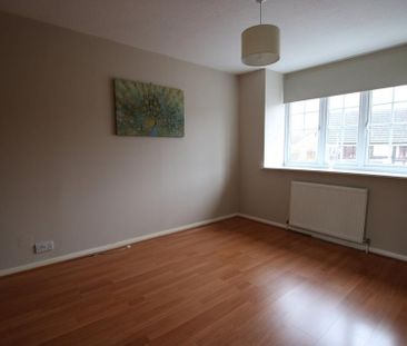 4 bedroom detached house to rent - Photo 1