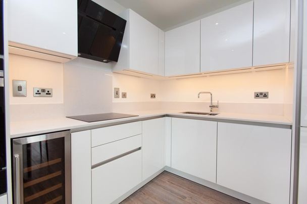 2 bedroom flat to rent - Photo 1