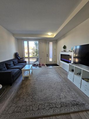 For Lease - 80 Knotsberry Circle Unit# 70, Brampton, Ontario - Photo 1