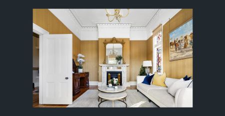 Captivating Family Sanctuary, First-Class Lifestyle Location - Photo 2