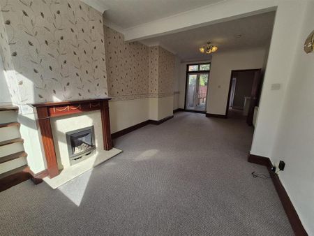 2 bedroom property to rent - Photo 2