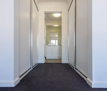 Shines Like New! - Photo 3