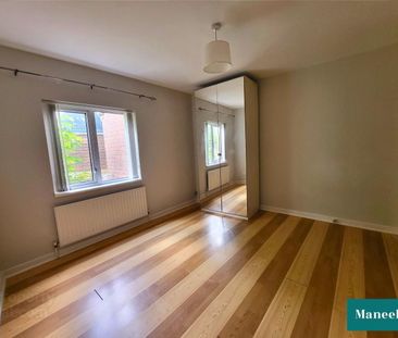 10a Castle Hill - Photo 2