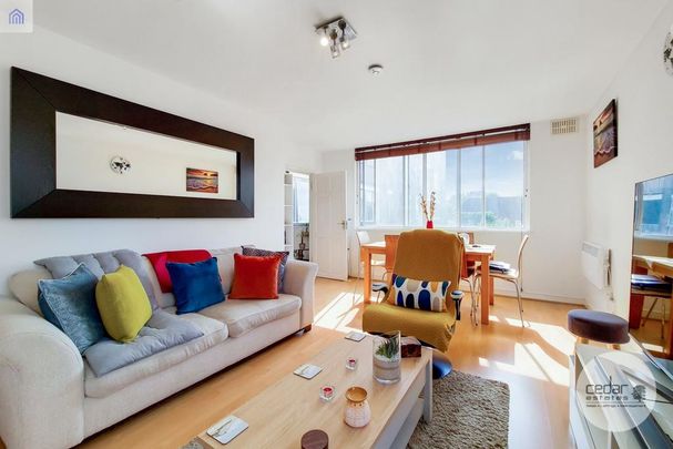 2 bedroom flat to rent - Photo 1