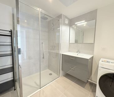 Location Appartement 3 pièces 63m² NICE 06200 - Photo 5