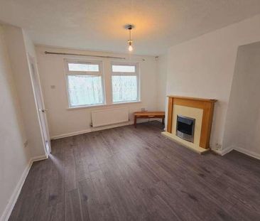 Lynfield Drive, Bradford, BD9 - Photo 2