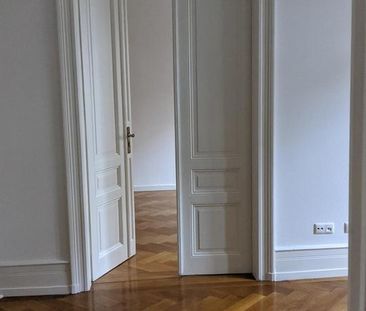 5-Zimmer-Altbauwohnung mit Stuck und Parkett in bester Frankfurter ... - Foto 1