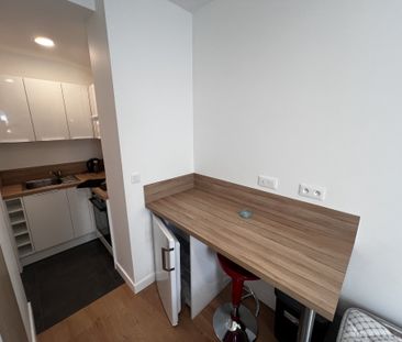 STUDIO MEUBLÉ CENTRE VILLE AMIENS - Photo 4