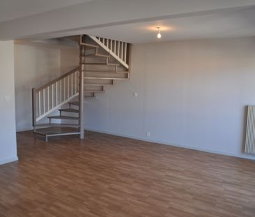 Appartement - 7 pièces - Salins/gare routière - Photo 1