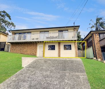 Neat & Tidy Downstairs Duplex with Private Yard - Photo 3
