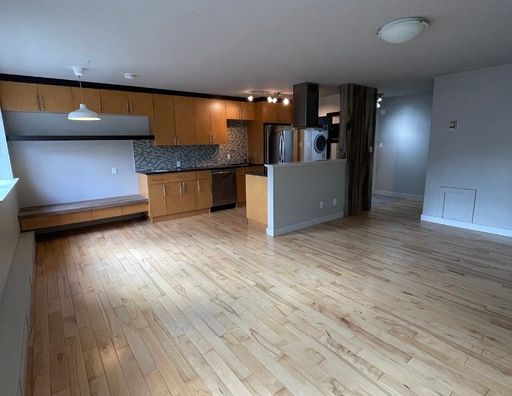 TOP FLOOR - 2 BEDROOM - AWESOME LOCATION | 8406 104 Street, Edmonton - Photo 1