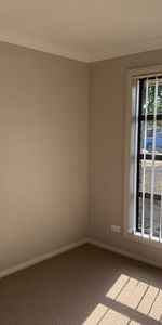 4 Bedroom Home in Aberglasslyn - Photo 4