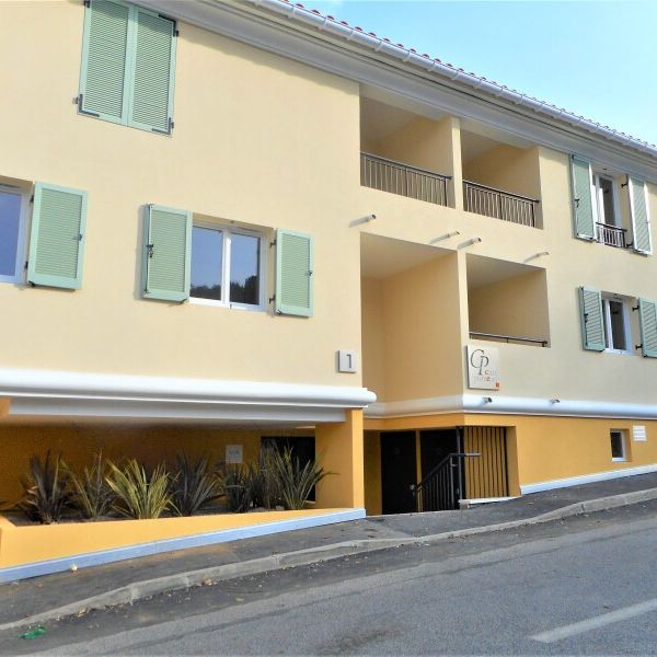 Location Appartement 2 pièces 45m² COGOLIN 83310 - Photo 1