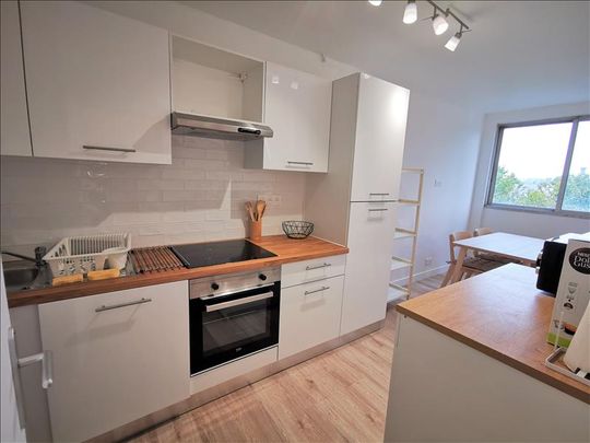 5 pièces - Meublé - 10,13 m² - 5ème étage - Colocation non autorisée - Photo 1