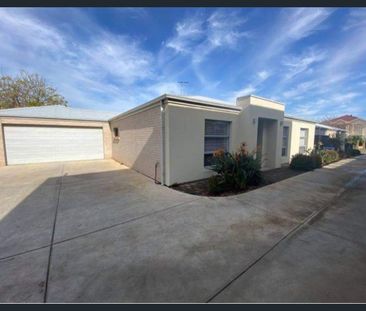 2/3 Jean Street, Woodville West, SA 5011 - Photo 1