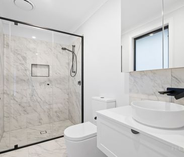 13B Kalinda Rd, Croydon VIC 3136 - House For Rent | Domain - Photo 2