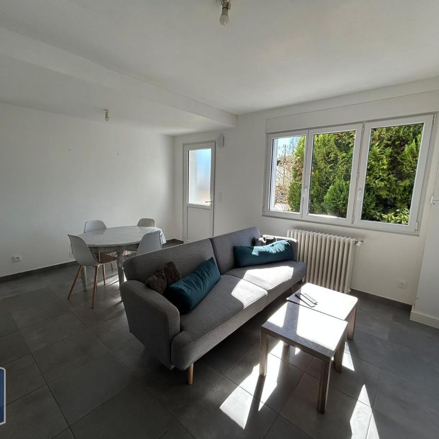 Location Appartement 4 pièces 63m² LAVAL 53000 - Photo 1
