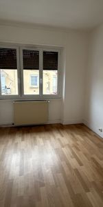 Location Appartement 2 pièces 44m² LE CREUSOT 71200 - Photo 3