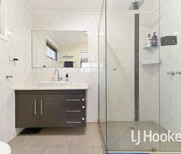 For Lease � 56 Collins Crescent, Berwick VIC 3806 - Photo 6