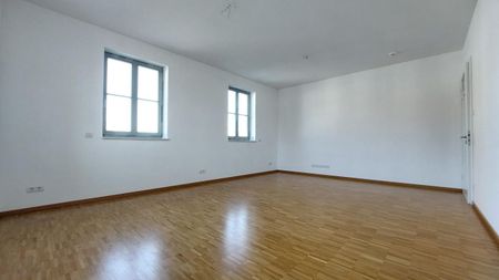 Elegante & großzügige 4,5 Raum Wohnung mit Blick auf das Dresdner Wahrzeichen! - Foto 5