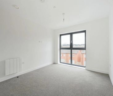 Dalton House - Photo 1