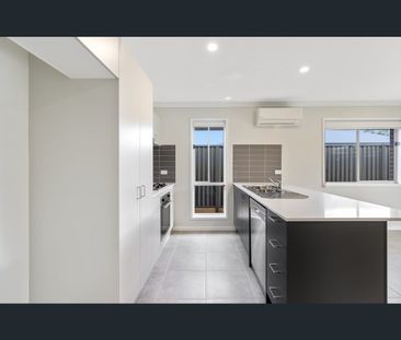1/6 Riparian Circuit, Cessnock, NSW 2325 - Photo 6