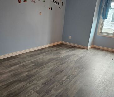For Lease - 6767 Thorold Stone Road Unit# 29, Niagara Falls, Ontario - Photo 4