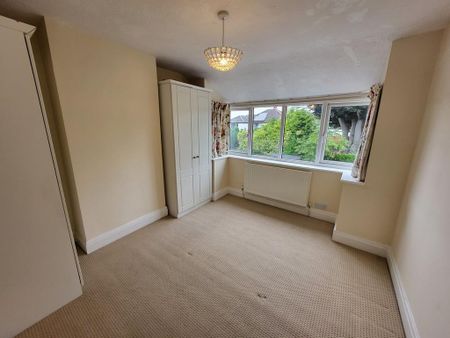 3 bedroom semi-detached house to rent - Photo 2