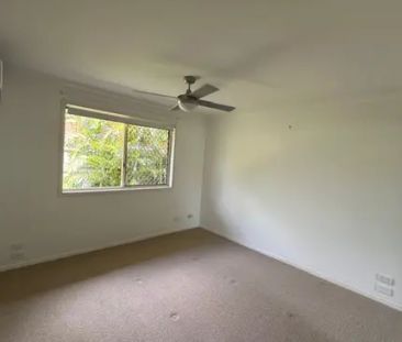 ELEVATED QUIET POSITION - SOUGHT AFTER BURLEIGH DUPLEX - Photo 6