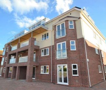 College Avenue, Rhos On Sea, Colwyn Bay, Conwy, LL28 - Photo 1