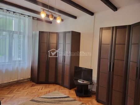 De inchiriat – Casa ultracentrala 120 mp, 2 nivele, curte interioara - Fotografie 2