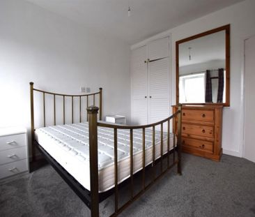 2 Bedroom Terraced To Let - Photo 6