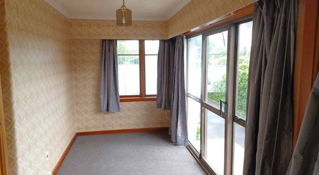 Three Double Bedroom Two Bathroom Home - Photo 1