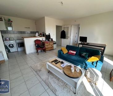 Location Appartement 2 pièces 43m² MARMANDE 47200 - Photo 3