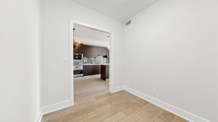 For Lease - 200 Bloor Street Unit# 2502, Toronto, Ontario - Photo 4