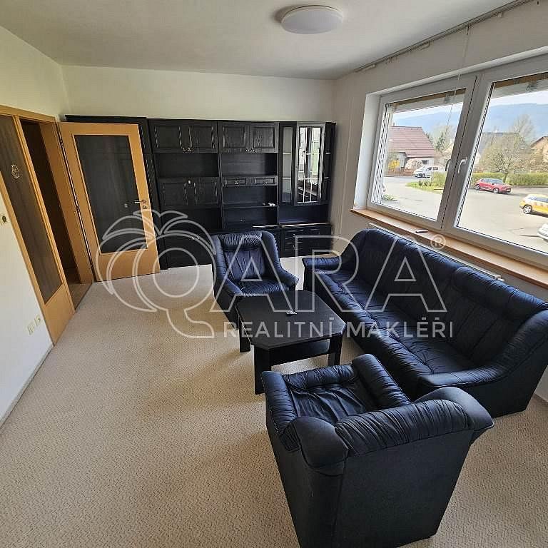 Pronájem bytu 2+1 55 m² - Photo 1