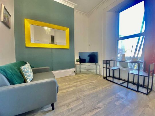 2 bedroom house share to rent - Photo 1